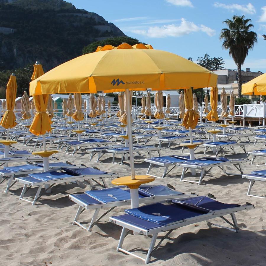 شقة Casa Viola Elegante E Sul Mare Di Mondello باليرمو المظهر الخارجي الصورة